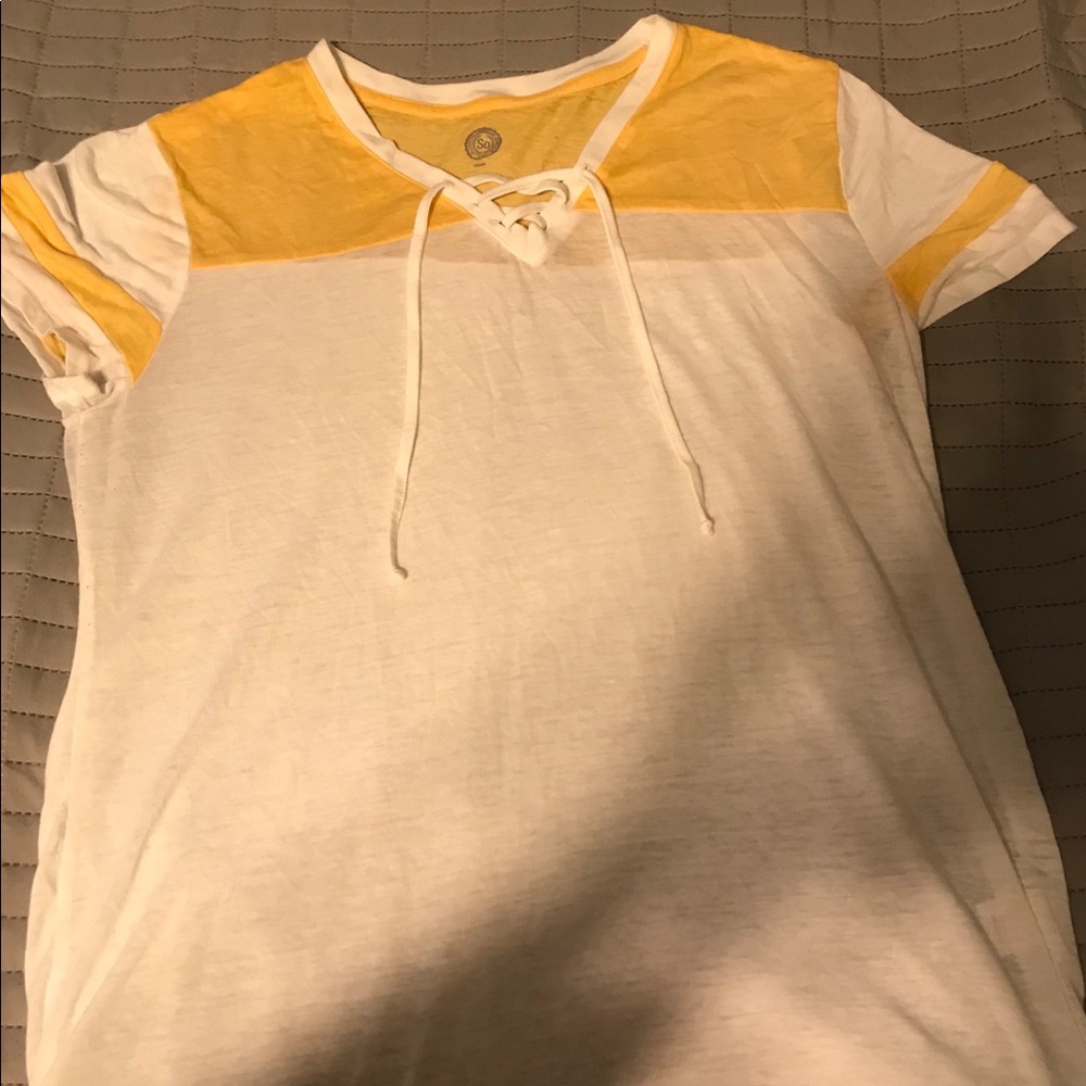 SO relaxed T-shirt ( yellow and white )